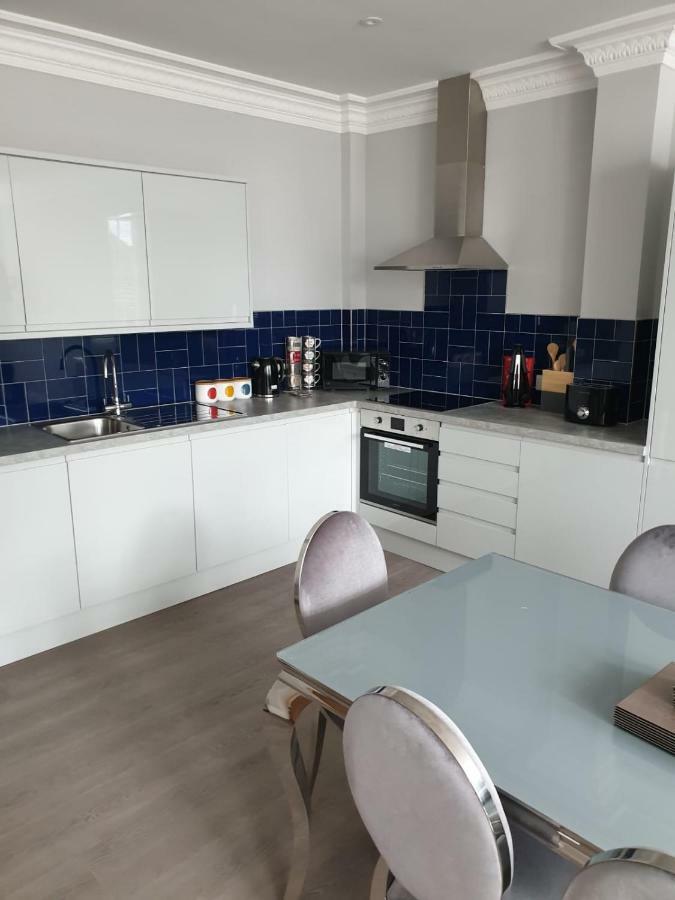 Birchover Juniper Court Aparthotel Nottingham Bagian luar foto
