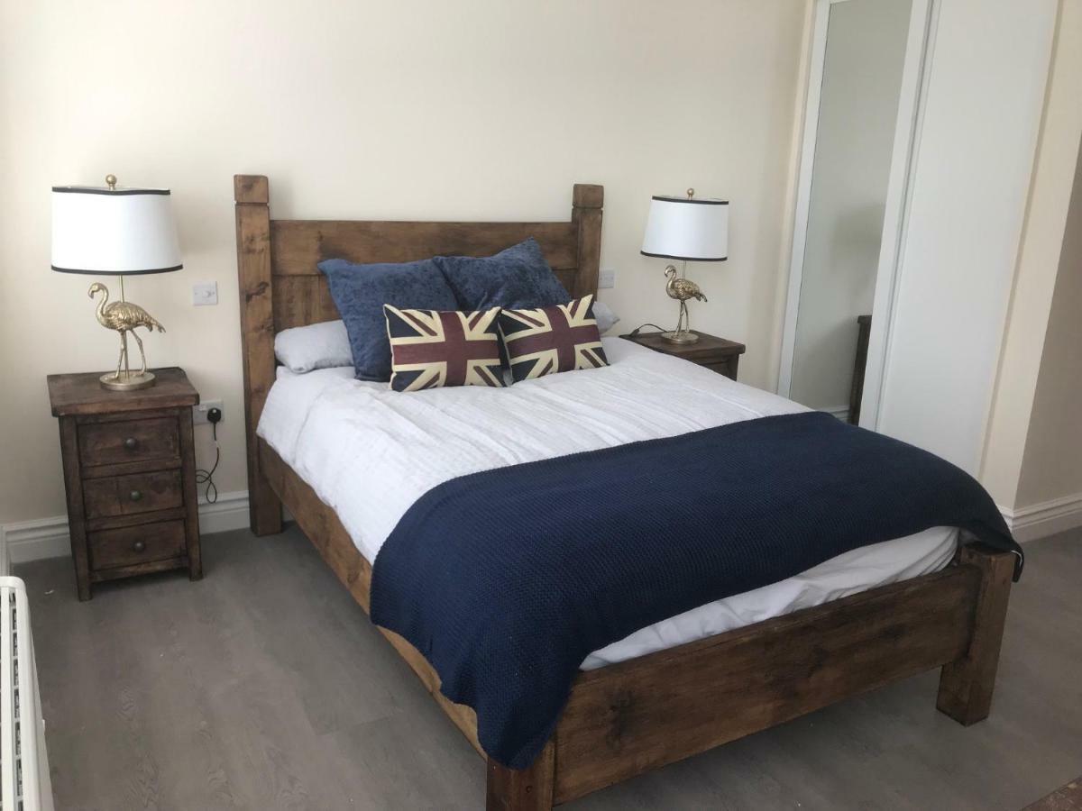 Birchover Juniper Court Aparthotel Nottingham Bagian luar foto